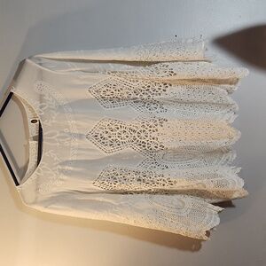 B & D top for women size M/L